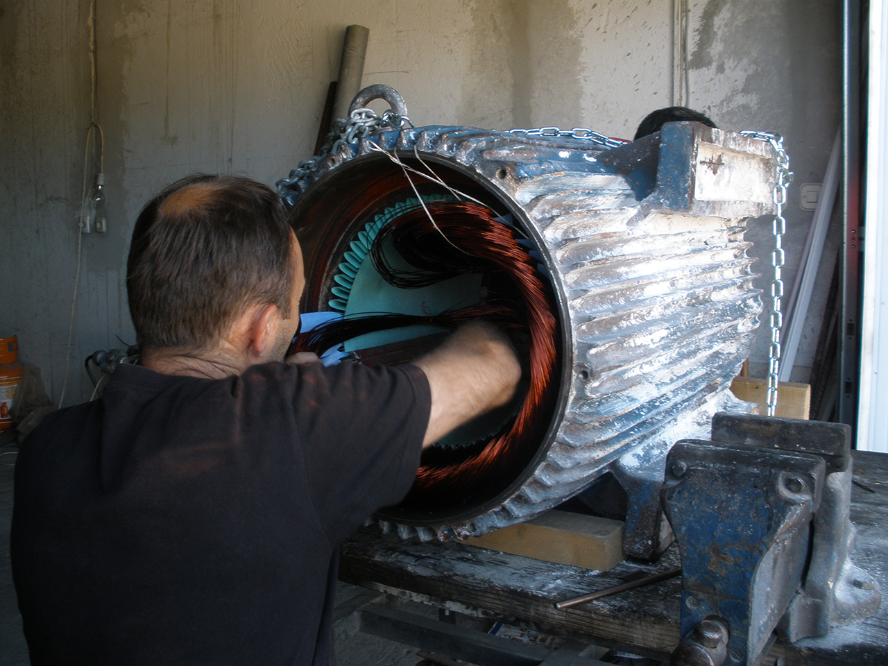 Viklanje električnog motora 'Sever Subotica' tip 1ZPT280M4 75kW