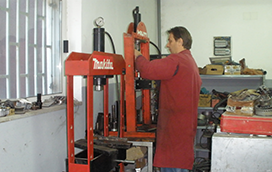 SERVIS
- viklovanje (viklanje) elektromotora, generatora, kompresora od rashladnih komora, pumpi i ručnih električnih alata